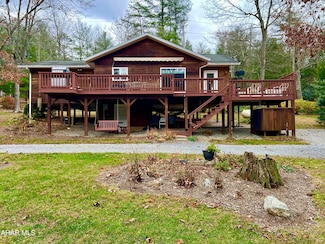 141 Cove St, Everett, PA 15537