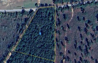 1148 State Line Rd, Baker, FL 32531