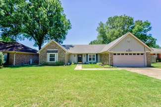 6353 Barwick Dr, Memphis, TN 38134