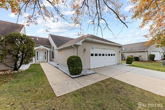 835 Vail Rd, Monroe Township, NJ 08831