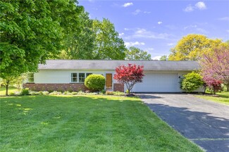 911 Paul Rd, Rochester, NY 14624
