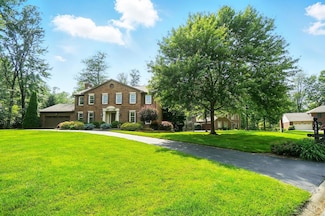 6385 Derbyshire Ln, Loveland, OH 45140