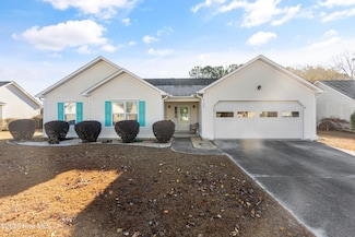 7106 Springer Rd, Wilmington, NC 28411