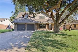 4404 Pinemont Dr, Orange, TX 77632