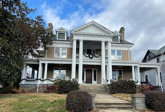 441 Highland Ave SW Unit C, Roanoke, VA 24016