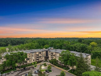 6670 Vernon Ave S Unit 311, Edina, MN 55436