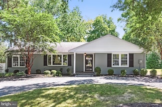 231 Madison Ave, Saint Michaels, MD 21663