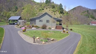 4246 Roan Creek Rd, Mountain City, TN 37683