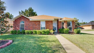 2003 Tallahassee Dr, Ennis, TX 75119