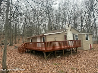 134 Halfmoon Ln, East Stroudsburg, PA 18302