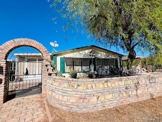 13536 E 49th St, Yuma, AZ 85367