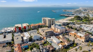 512 Esplanade Unit 303, Redondo Beach, CA 90277