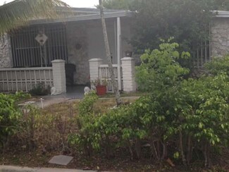 4310 SW 36th St, West Park, FL 33023