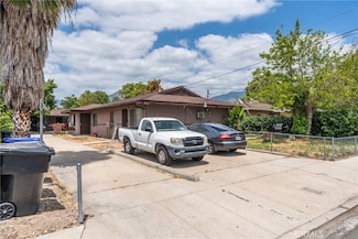 26408 9th St, Highland, CA 92346