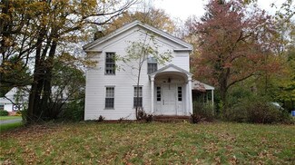 3095 Lawton Ave, Rock Creek, OH 44084