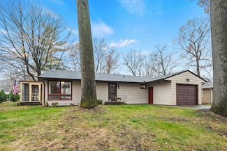 324 Black Oak Dr, Trail Creek, IN 46360