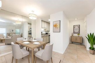 10051 Westpark Dr Unit 218, Houston, TX 77042