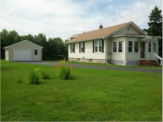 310 Goding Rd, Livermore, ME 04253