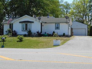1598 S Us Highway 33, Albion, IN 46701