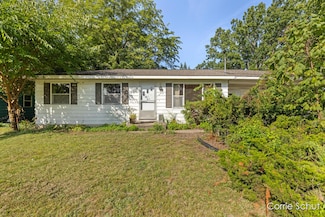 5315 Pinebrook Ave SE, Grand Rapids, MI 49548