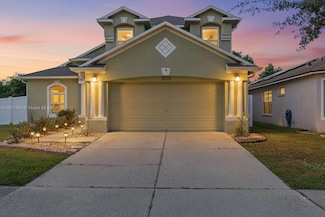 12502 Lake Vista Dr, Gibsonton, FL 33534