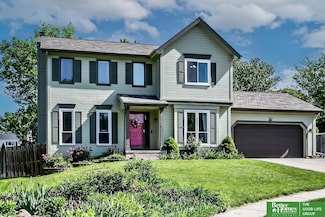 16820 L Cir, Omaha, NE 68135