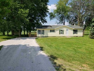 8066 W 200 N, Cromwell, IN 46732