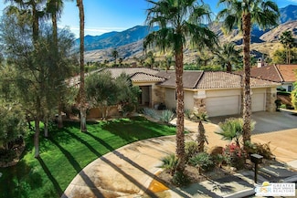 575 E Bogert Trail, Palm Springs, CA 92264