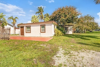 4421 SW 73rd Terrace, Davie, FL 33314