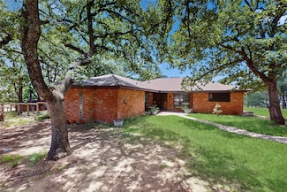 1004 League Rd, Lewisville, TX 75067