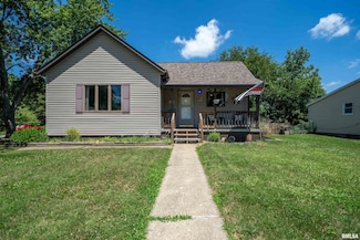 611 E Ash St, Canton, IL 61520
