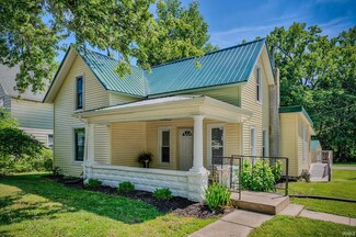 402 N 9th St, Goshen, IN 46528