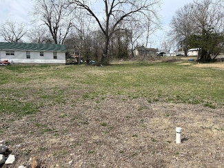 000 W Maple St, Mansfield, MO 65704