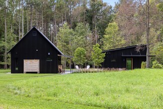 103 Wexford Ln, Charlotte, VT 05445