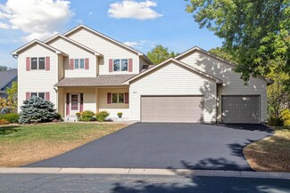 787 Golden Meadow Rd, Saint Paul, MN 55123