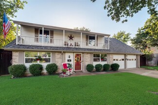 2618 Magnolia Dr, Irving, TX 75062