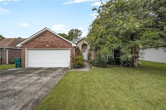 23597 S Point Dr, Denham Springs, LA 70726
