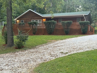 197 Log Cabin Rd, Crane, MO 65633