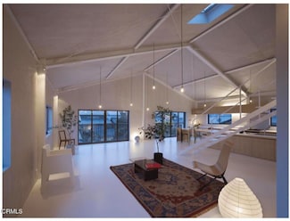 718 Museum Dr, Los Angeles, CA 90065