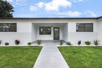 6740 SW 12th St, Pembroke Pines, FL 33023