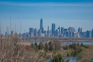 30 Freedom Way Unit 407, Jersey City, NJ 07305