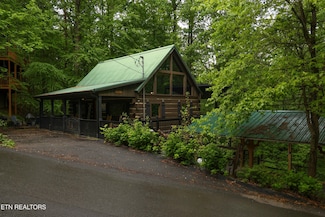 2157 E View Dr, Sevierville, TN 37876