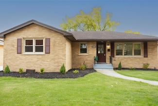 1608 Tulip Ln, Munster, IN 46321