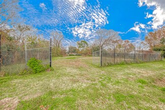 7123 Saint Louis St, Houston, TX 77028