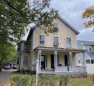 38 Richardson St, Newton, MA 02458