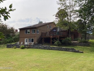 138 Berkshire Dr, Williamstown, MA 01267