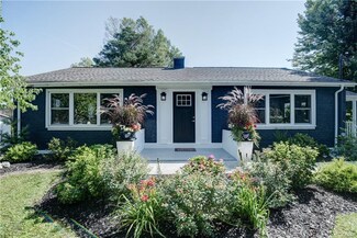 3028 E Lake Rd, Skaneateles, NY 13152