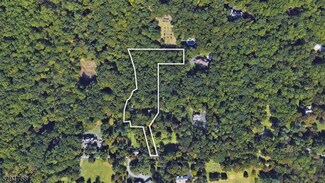 239B Mountainside Rd, Mendham Township, NJ 07945