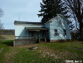 5238 Park St, Munnsville, NY 13409