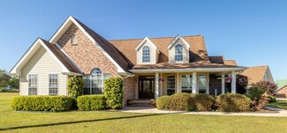 5061 Longbow Dr, Kiln, MS 39556